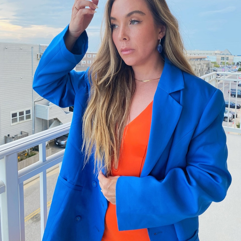 Royal blue oversized blazer from Princess Polly/lioness.